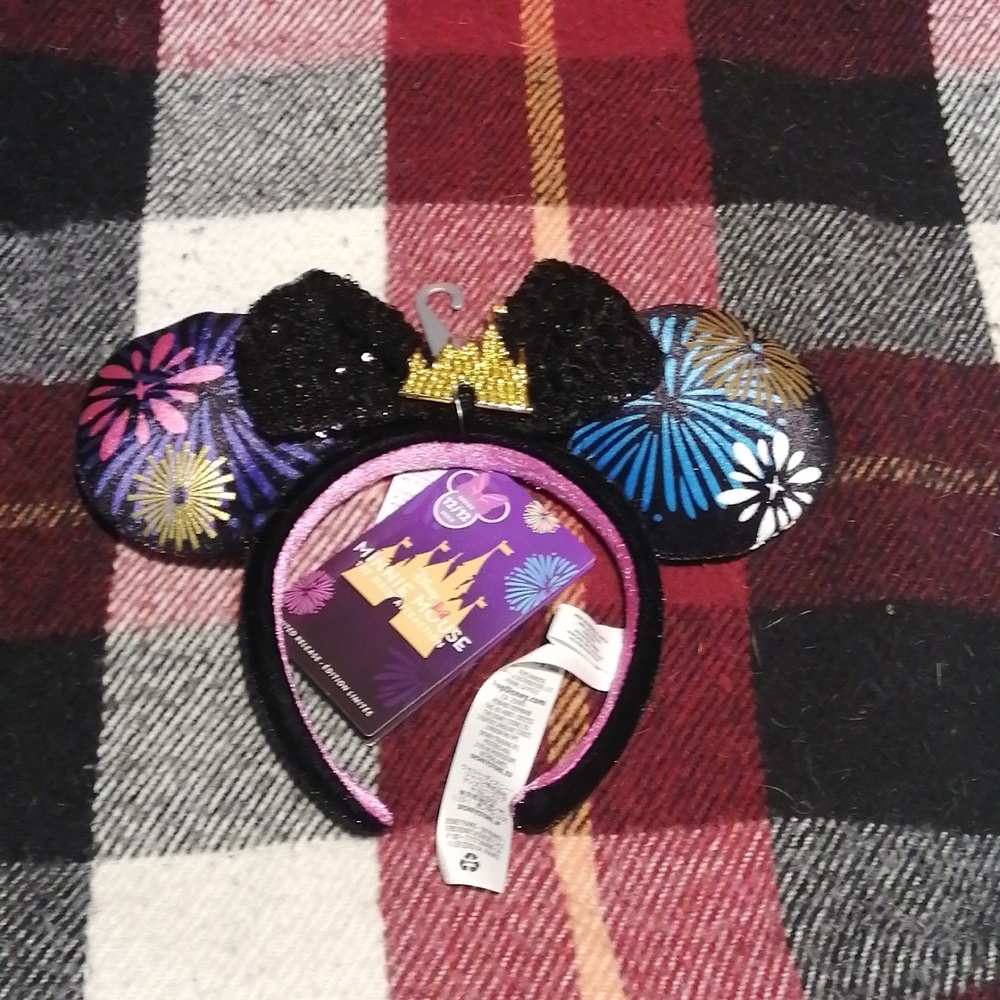Disney Minnie Main Attraction December Ears